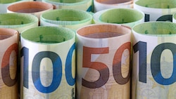 Im belgischen Dorf Zingem hat eine 21-köpfige Freundesgruppe gemeinsam Euromillionen gespielt ...