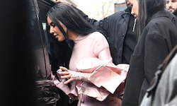 Kim Kardashian wurde bei einem Termin in Paris gesichtet. In der Stadt der Liebe war sie zuvor ...