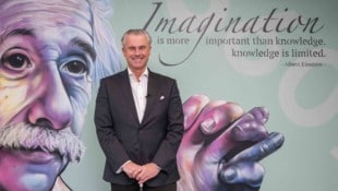 Hofer an seinem ersten Arbeitsag als Vizepräsident der Emerald Horizon AG in Graz