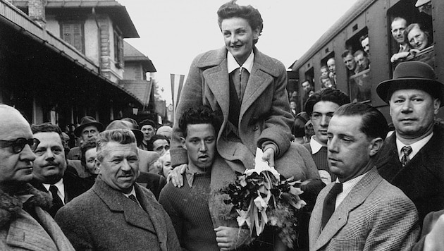 Triumphaler Empfang Kleckers am Semmering, wo sie geboren ist und auch heute noch lebt.