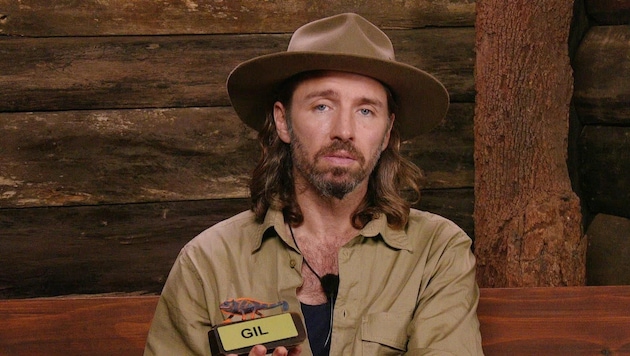 Gil Ofarims Anwalt enthüllte nun, dass der Sänger nach dem Davidstern-Skandal 40.000 Euro ...