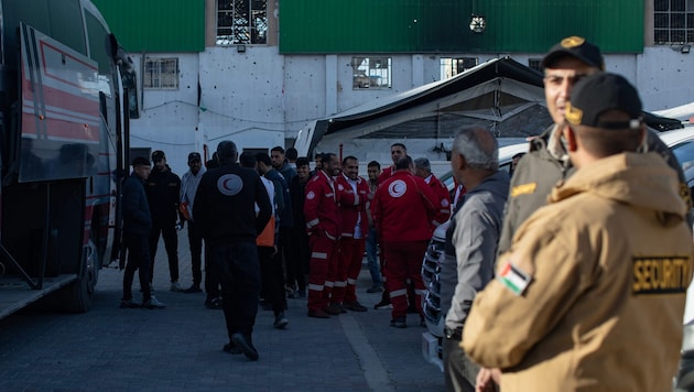 Israels Behörden haben den Grenzübergang Rafah zwischen dem Gazastreifen und Ägypten wieder ...