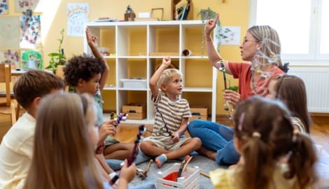 Insgesamt werden im gesamten Land rund 600 Kinder vom TEZ betreut – 450 Kinder davon sind bei ...