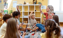 Insgesamt werden im gesamten Land rund 600 Kinder vom TEZ betreut – 450 Kinder davon sind bei ...
