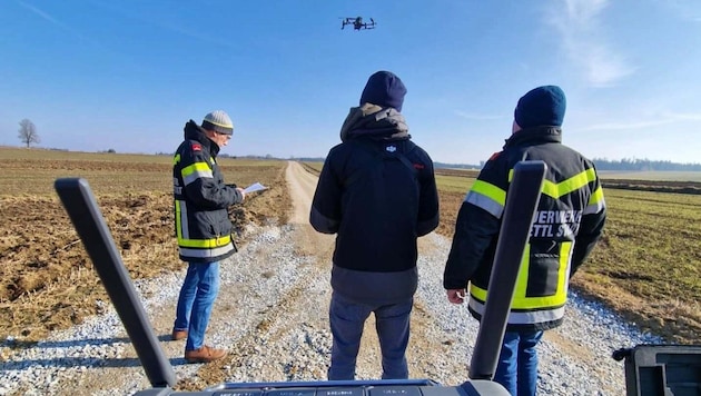 Im Drohneneinsatz war auch die Freiwillige Feuerwehr Zwettl. Leider kam für den Mann jede Hilfe ...