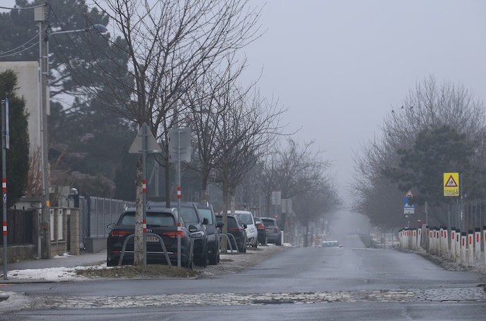 Ob der Einbrecher, der die Kirschenallee in Atem hält, derselbe ist wie am Mühlwasser, ist ...