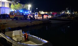 Vor der Insel Chios sind ein Schiff der Küstenwache und ein Flüchtlingsboot zusammengestoßen.