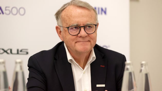 Hans Niessl wants to move into the Hofburg.