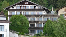 2019 wurde die Pension am Traunsee verkauft, seither beschäftigt sie die Justiz.