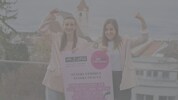 Die bekannte Sängerin Ulrike Mayer alias „Die Mayerin“ und Isabel Gaber von der ...
