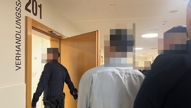 Sowohl der 36-jährige Hauptangeklagte als auch der 33-Jährige mussten am Mittwoch vor den ...