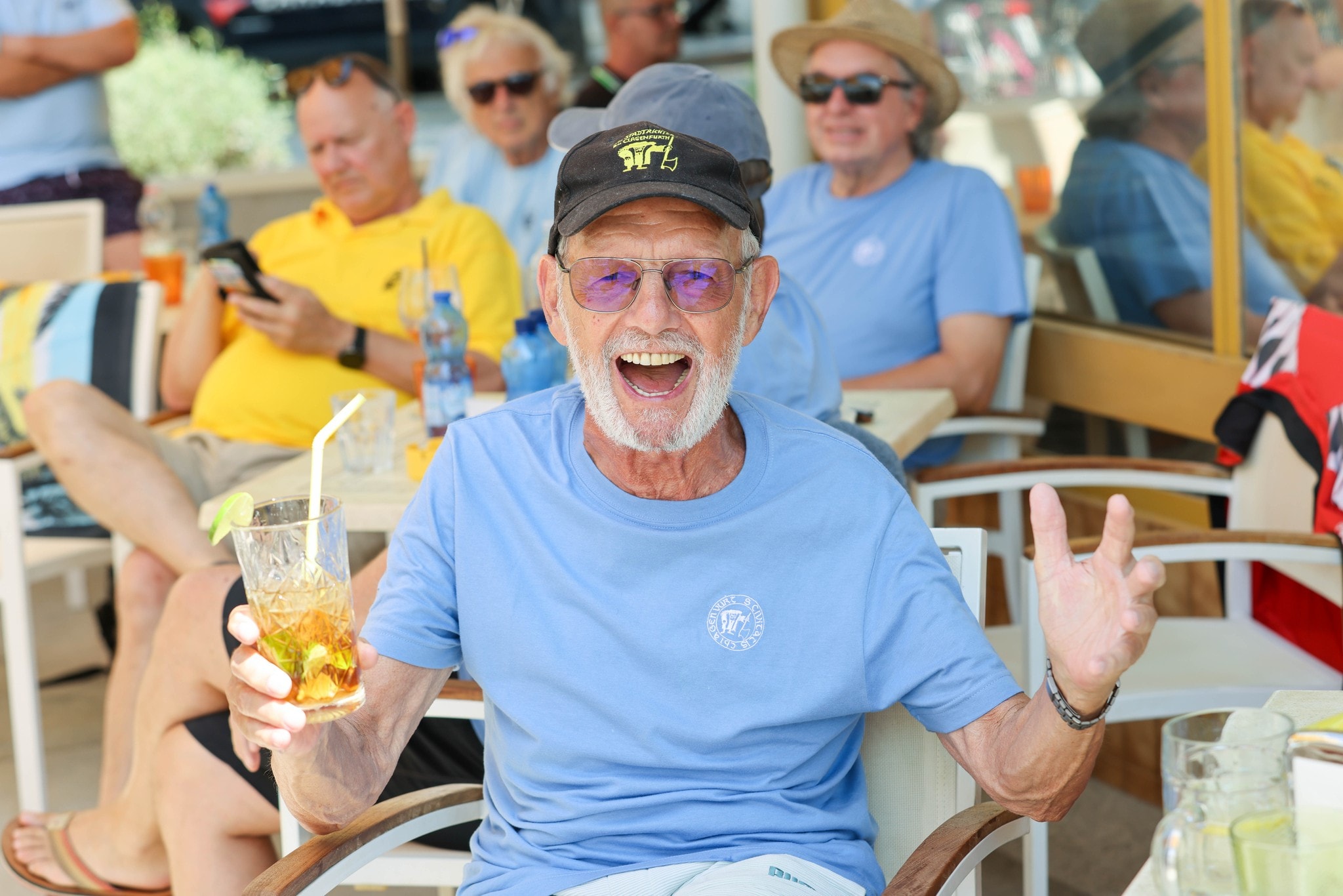 Jubel! Daxi beim Boccia-Turnier der Stadtrichter.