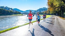 Andreas Stöckl (vorne) hat im Moment keinen geregelten Trainingsalltag.