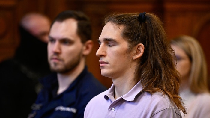 Maja T vor Gericht in Budapest