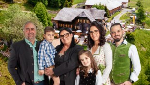 Christian und Diana betreiben gemeinsam mit Lisa-Marie und Daniel und ihren beiden Kindern ...