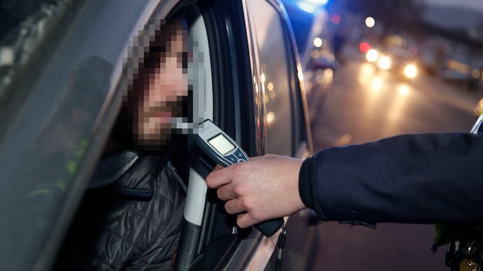 Aus Erfahrung kontrolliert die Polizei vor allem nachts.