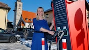 Der neue Dorfplatz soll künftig auch für Feste bereitstehen, so Bürgermeisterin Waltraud ...