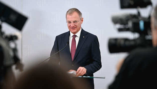 Landeshauptmann Thomas Stelzer stellt sich für die Wirtschaft in den Fokus und gibt die Agenda ...