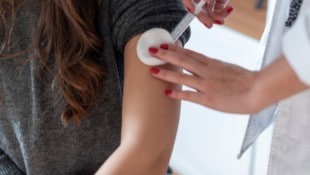 Hoffnung für Wartende: Mehr Impfstoff gegen Gürtelrose angekündigt