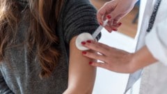 Hoffnung für Wartende: Mehr Impfstoff gegen Gürtelrose angekündigt