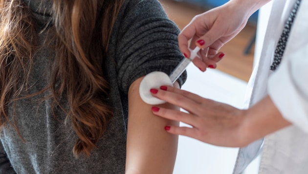 Jeder zehnte Mensch weltweit leidet an Trypanophobie, gemeint ist die Angst vor Spritzen. ...