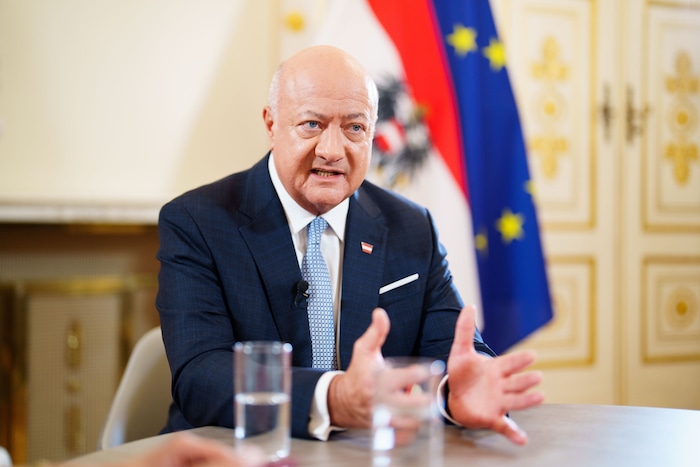 Kanzler Stocker ist gegen weitere Fragenstellungen.