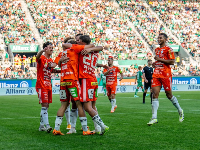 Im geliebten Allianz-Stadion von Rapid ist Hartberger Jubel an der Tagesordnung