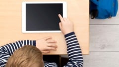 Neue Bildungsplattform, alte Sorgen: Um die Qualität digitaler Lernmittel ist bereits eine wilde ...