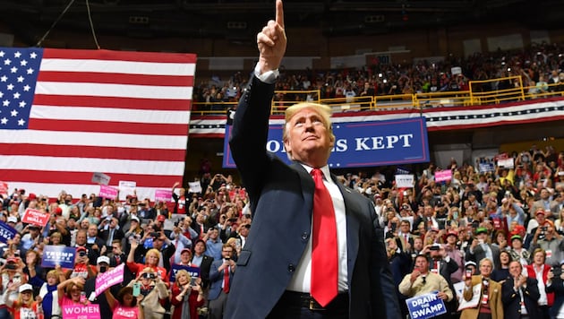 Auch US-Präsident Donald Trump gilt als König der Manipulation. Er verdreht Tatsachen, spielt ...