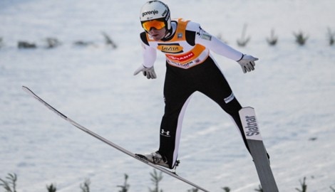 Domen Prevc ließ das erste Training aus.