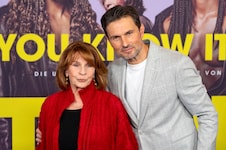 Gute Neuigkeiten von Senta Berger: Die Schauspielerin durfte nach ihrem schweren Sturz das ...