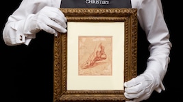 Wer die winzige Zeichnung in roter Kreide des italienischen Renaissancemalers nun sein Eigen ...