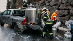 Milch-Aktion der anderen Art in Raggal. 