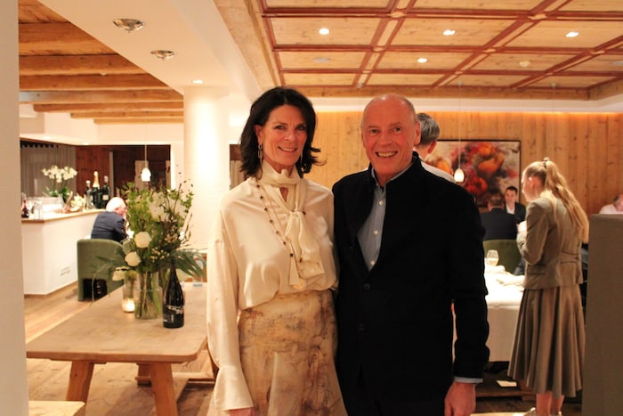 Ursula Schelle-Müller begrüßte unter anderem Harti Weirather als Gast.