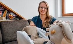 Verena Ausweger ist Mutter: Sie braucht ihren Job, den sie ohne Tagesmutter aber nicht mehr ...