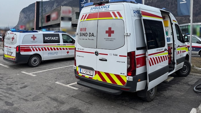 Auch Rettung und Notarzt waren vor Ort.