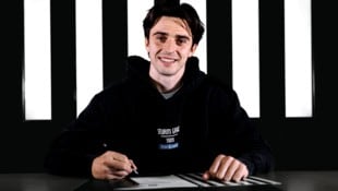 Albert Vallci dockt fix bei Sturm an.