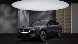 Anfang 2026 hat Mazda den neuen CX-6e vorgestellt, der zu Preisen ab unter 50.000 Euro im Sommer ...