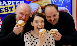Krapfentest mit Top-Jury: Eveline Wild, Johann Lafer (re.) und Josef Zotter