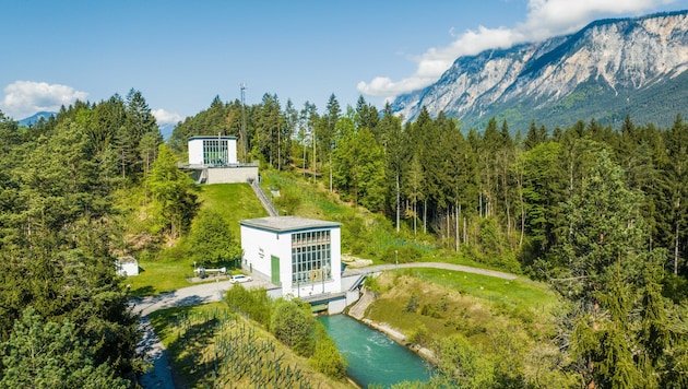 Die zwei Laufkraftwerke Schütt an der Gail erzeugen Strom für 17.000 Haushalte.