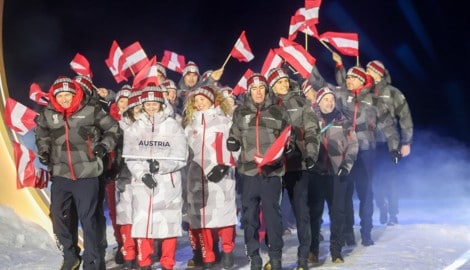 Viele Österreicherinnen und Österreicher vefolgten die gestrige Olympia-Eröffnung vor dem ...