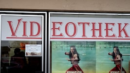 In Krems gibt es noch eine von wenigen Videotheken in Niederösterreich. Während der 1990er Jahre ...