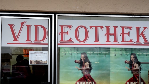 In Krems gibt es noch eine von wenigen Videotheken in Niederösterreich. Während der 1990er Jahre ...