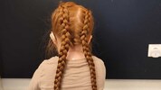 Dass Nele nicht verstanden wird, führt oft zu Frust und Rückzug.