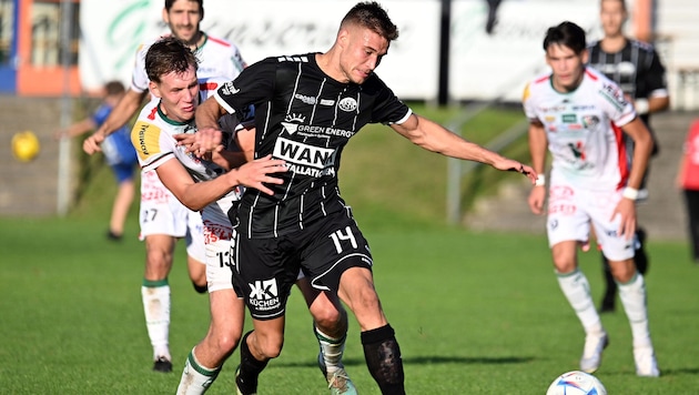 Der Slowene Anej Kmetic (re.) stürmte einst für den ASK. Nun nimmt er in der Regionalliga bei ...