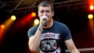 Brad Arnold hat im Alter von 47 Jahren den Kampf gegen den Krebs verloren.