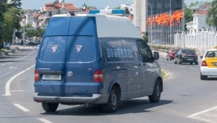 Ein Polizeiauto in Nordmazedonien