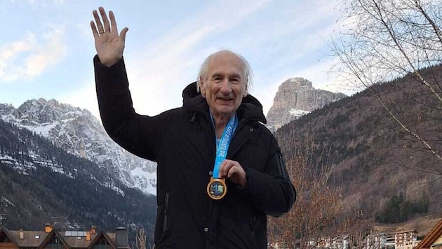 Senioren-Rekordschwimmer Gerhard Moder in Malfein