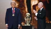 Während der WM ist das Wort der FIFA um Boss Gianni Infantino (re.) in den Stadien Gesetz. Ob ...