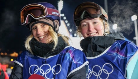 Anna Gasser (l.) und Hanna Karrer